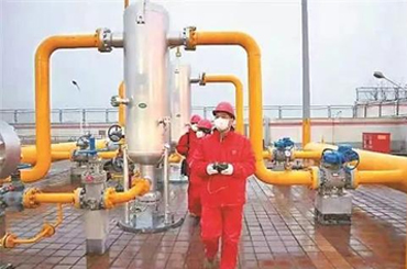 新冠疫情會(huì)給國(guó)際石油市場(chǎng)帶來(lái)哪些風(fēng)險(xiǎn)沖擊？